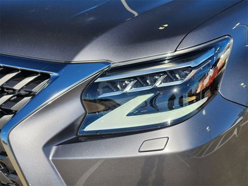 Used 2022 Lexus GX 460 Premium image 9