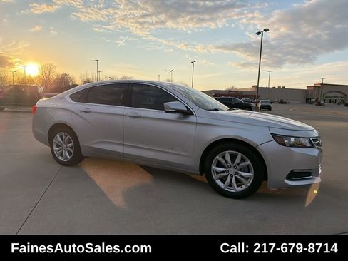 Used 2017 Chevrolet Impala LT image 18