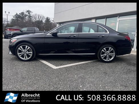Used 2020 Mercedes-Benz C 300 4MATIC Sedan image 2