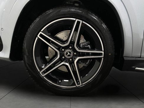 New 2026 Mercedes-Benz GLS 450 4MATIC image 50