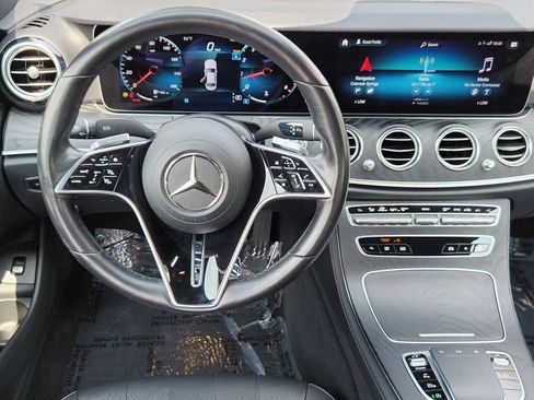 Used 2023 Mercedes-Benz E 350 4MATIC Sedan image 26