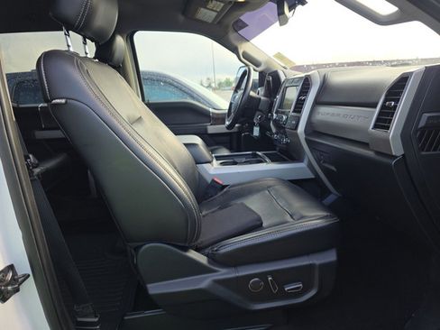 Used 2019 Ford F250 Lariat AWD/4WD image 10