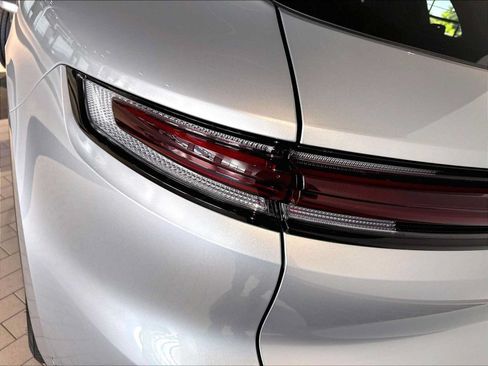 New 2026 Porsche Cayenne AWD/4WD image 31