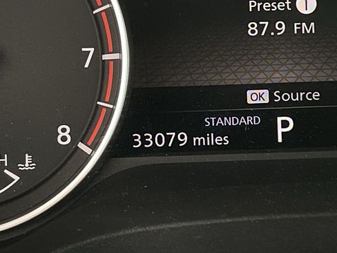 Used 2025 Nissan Rogue SV FWD image 35