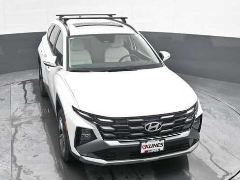 Used 2025 Hyundai Tucson SEL AWD/4WD image 44