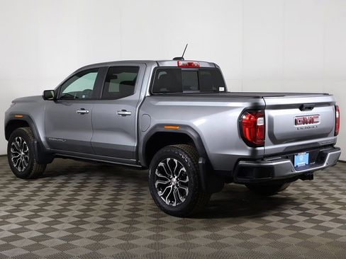 Used 2023 GMC Canyon Denali image 13