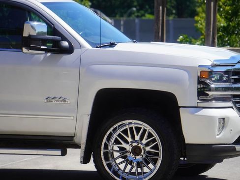 Used 2016 Chevrolet Silverado 1500 High Country AWD/4WD image 34