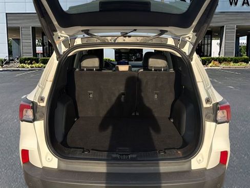 Used 2021 Ford Escape SEL image 14