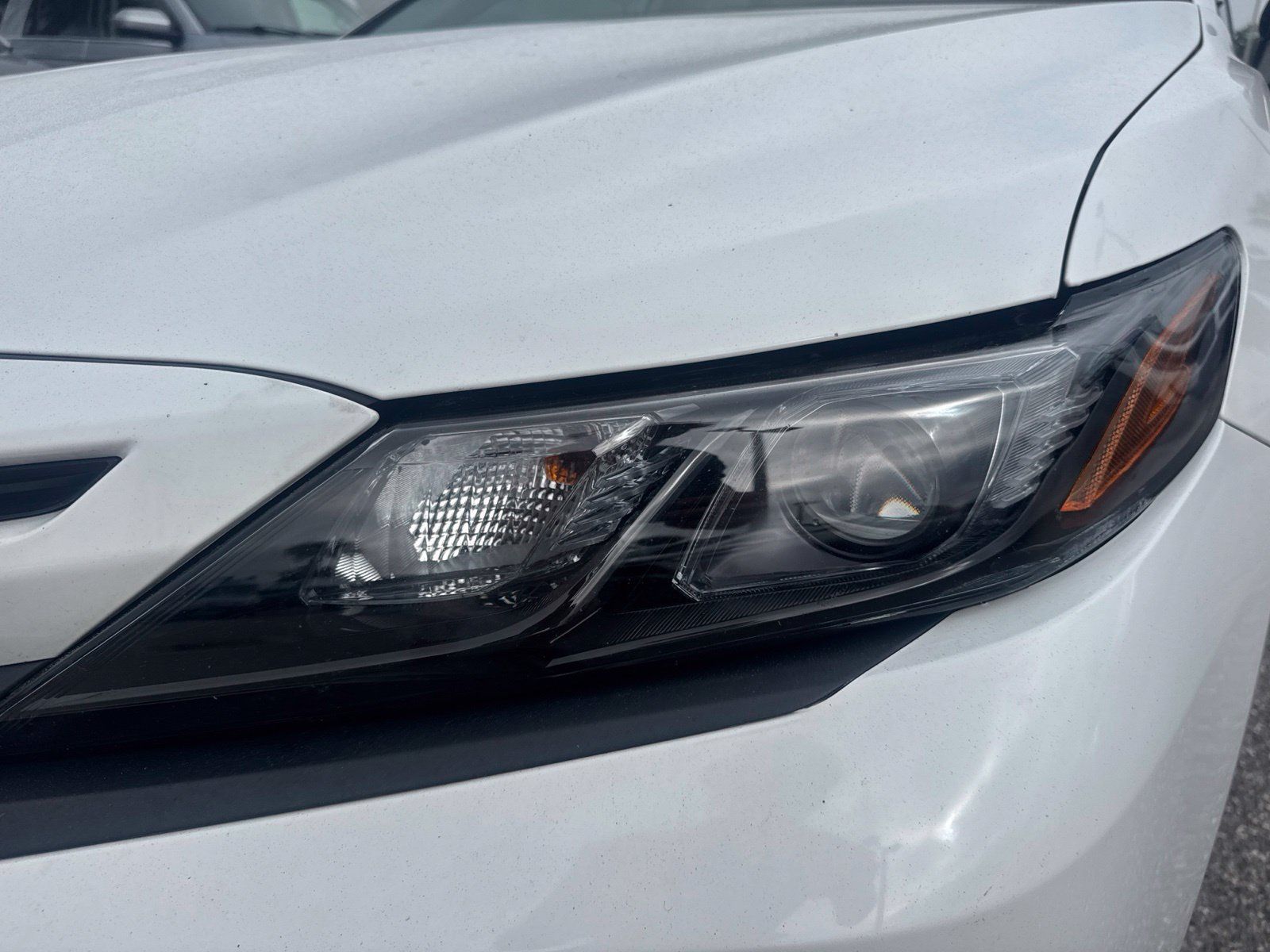 Used 2023 Toyota Camry SE w/ Convenience Package AWD/4WD image 9