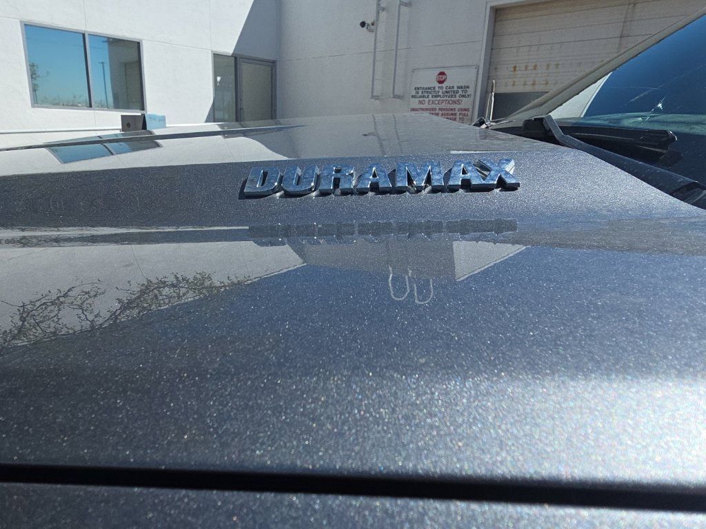 Used 2022 Chevrolet Silverado 1500 Limited LT AWD/4WD image 4