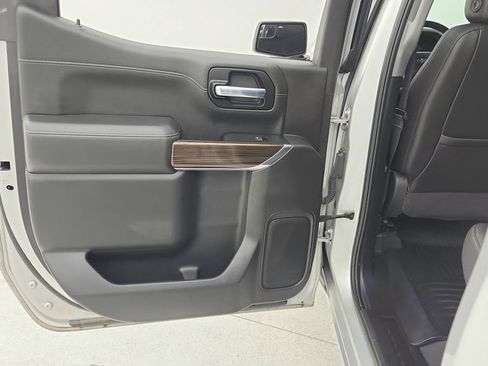 Used 2019 Chevrolet Silverado 1500 RST w/ All-Star Edition RWD image 29