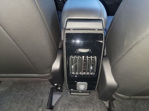 New 2026 Jeep Compass Limited image 17