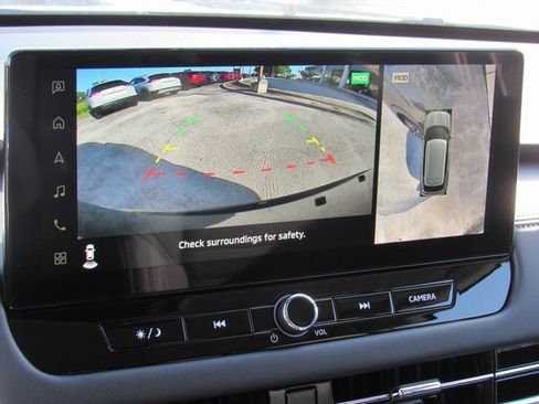 New 2025 Mitsubishi Outlander SE image 17