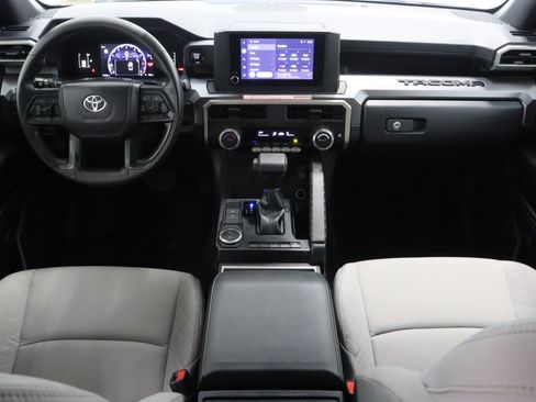 Used 2024 Toyota Tacoma SR5 RWD image 29