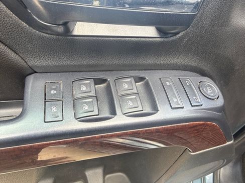 Used 2014 GMC Sierra 1500 SLE w/ SLE Value Package AWD/4WD image 22