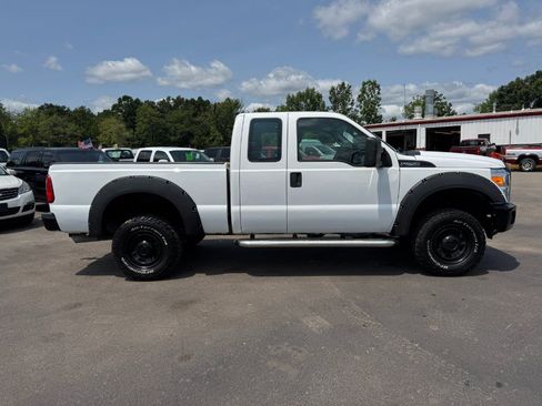 Used 2015 Ford F250 XL w/ Snow Plow Prep Package AWD/4WD image 6