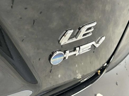 Used 2026 Toyota Corolla LE w/ LE Premium Package FWD image 11