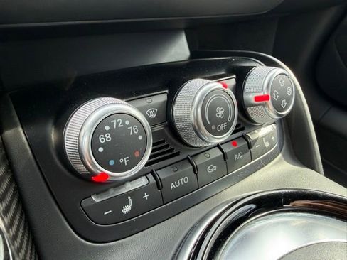 Used 2014 Audi R8 V10 AWD/4WD image 47