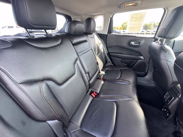 Used 2018 Jeep Compass Limited AWD/4WD image 28