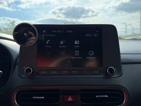 Used 2023 Hyundai Kona SEL w/ Cargo Package AWD/4WD image 4