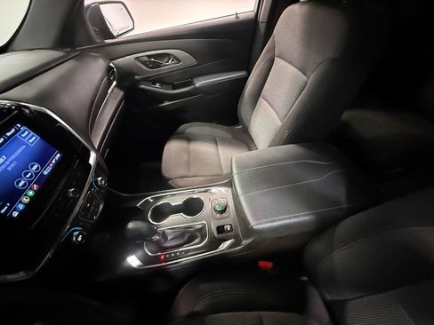 Used 2023 Chevrolet Traverse LT w/ LPO, Floor Liner Package AWD/4WD image 82