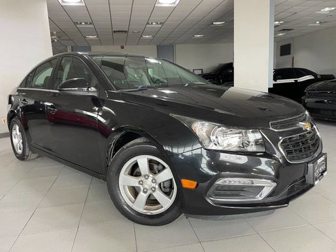 Used 2016 Chevrolet Cruze LT image 1