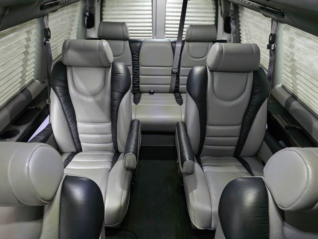 Used 2017 GMC Savana 2500 Extended RWD image 13