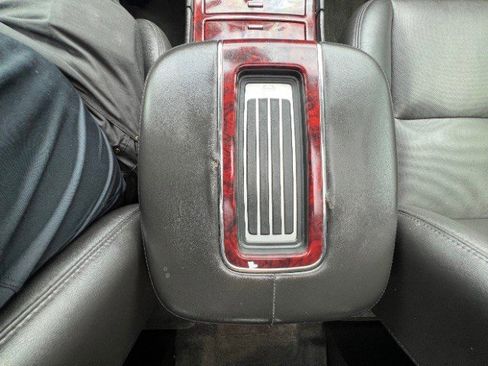 Used 2014 Cadillac Escalade ESV Luxury RWD image 51