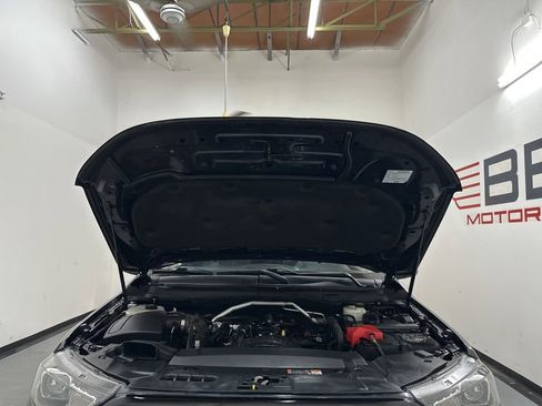 Used 2019 Ford Ranger Lariat w/ Black Appearance Package AWD/4WD image 5
