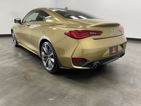 Used 2018 INFINITI Q60 Red Sport 400 image 4