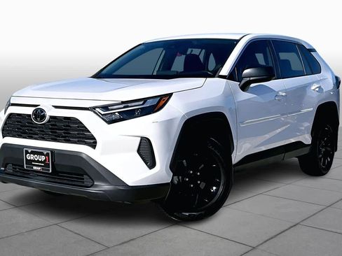 Used 2023 Toyota RAV4 LE image 1