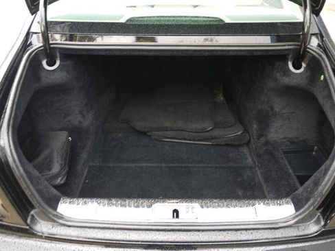 Used 2010 Rolls-Royce Ghost image 28