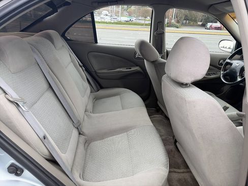 Used 2002 Nissan Sentra SE-R image 15