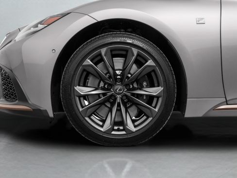 Used 2024 Lexus LS 500 RWD image 46