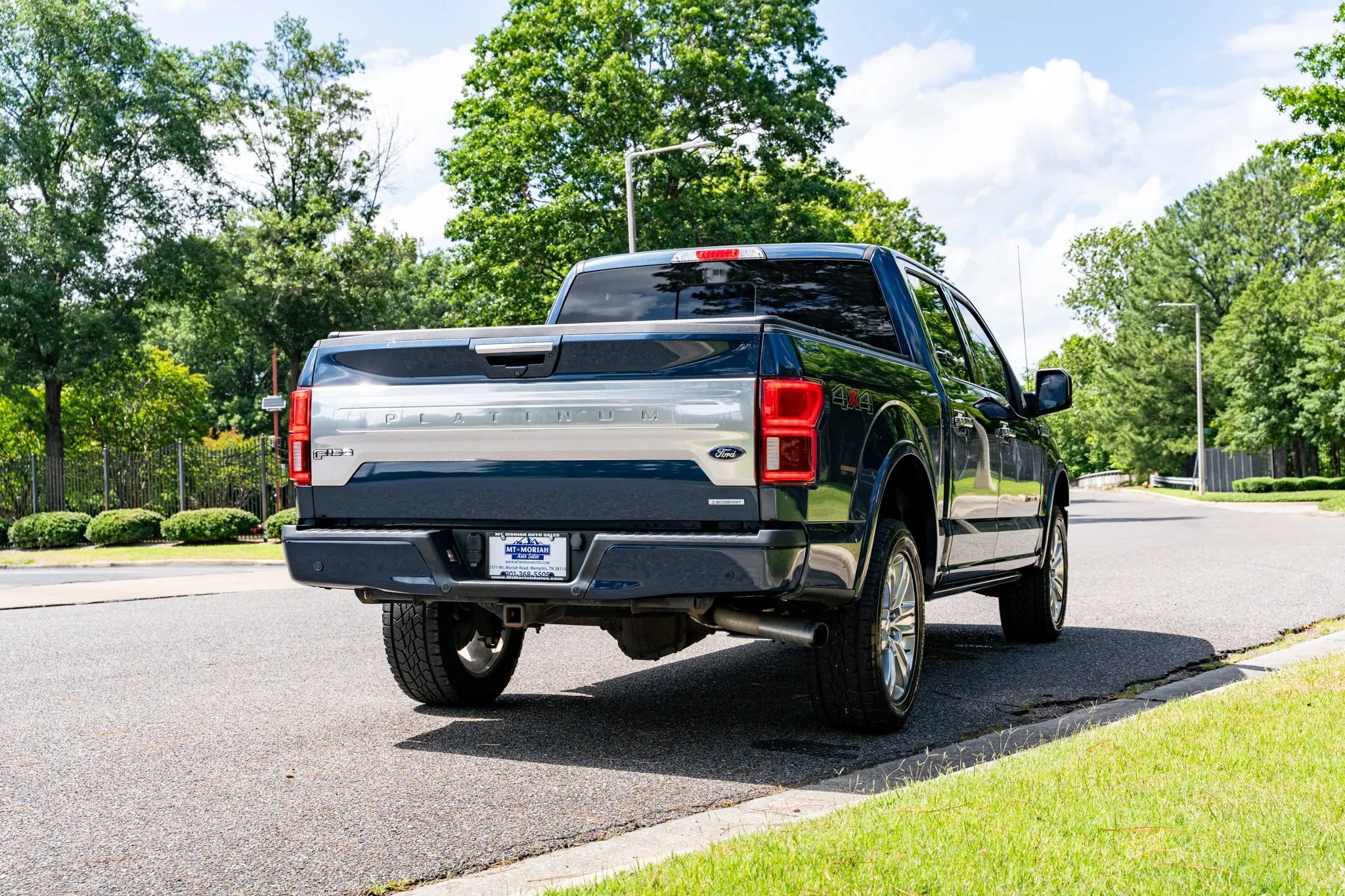 Used 2020 Ford F150 Platinum w/ Equipment Group 701A Luxury AWD/4WD image 6