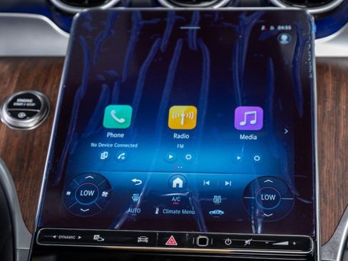 Certified 2025 Mercedes-Benz GLC 300 image 21