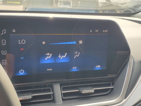 New 2025 Chevrolet Trax ACTIV w/ Driver Confidence Package image 18