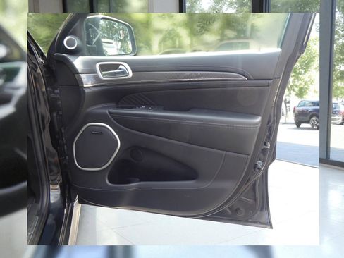 Used 2018 Jeep Grand Cherokee Trackhawk image 12