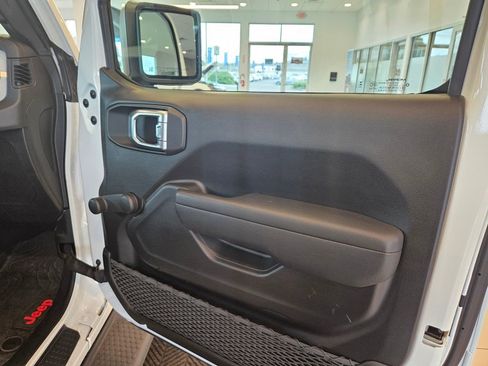 Used 2024 Jeep Wrangler Sport image 23