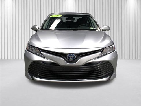 Used 2020 Toyota Camry LE image 34