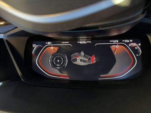 Used 2021 BMW 330i xDrive Sedan w/ Convenience Package image 43