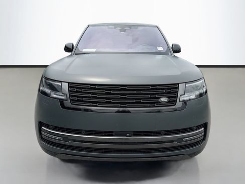 Used 2023 Land Rover Range Rover Long Wheelbase SE AWD/4WD image 2