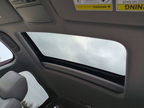 Used 2022 Honda CR-V Touring image 26