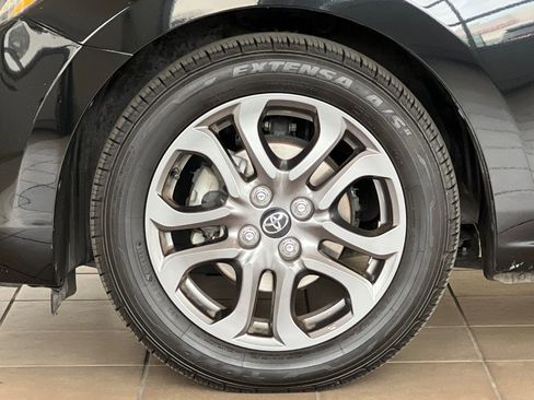 Certified 2020 Toyota Yaris LE image 26