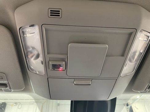 Used 2020 Toyota Tundra SR5 w/ SR5 Upgrade Package image 34