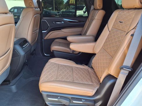 Used 2023 Cadillac Escalade Sport w/ Touring Package image 17