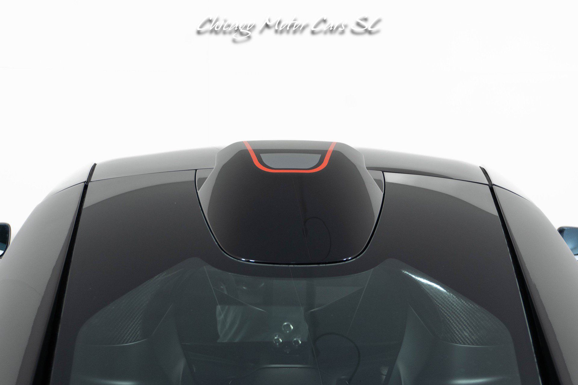 Used 2019 McLaren Senna RWD image 21
