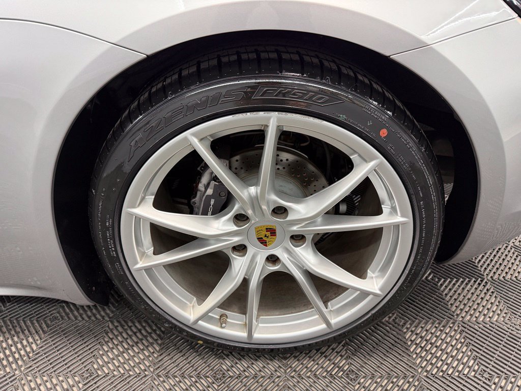 Used 2018 Porsche 718 Boxster RWD image 20