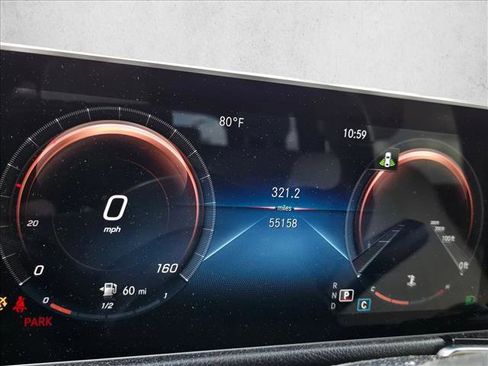 Used 2021 Mercedes-Benz GLB 250 image 10