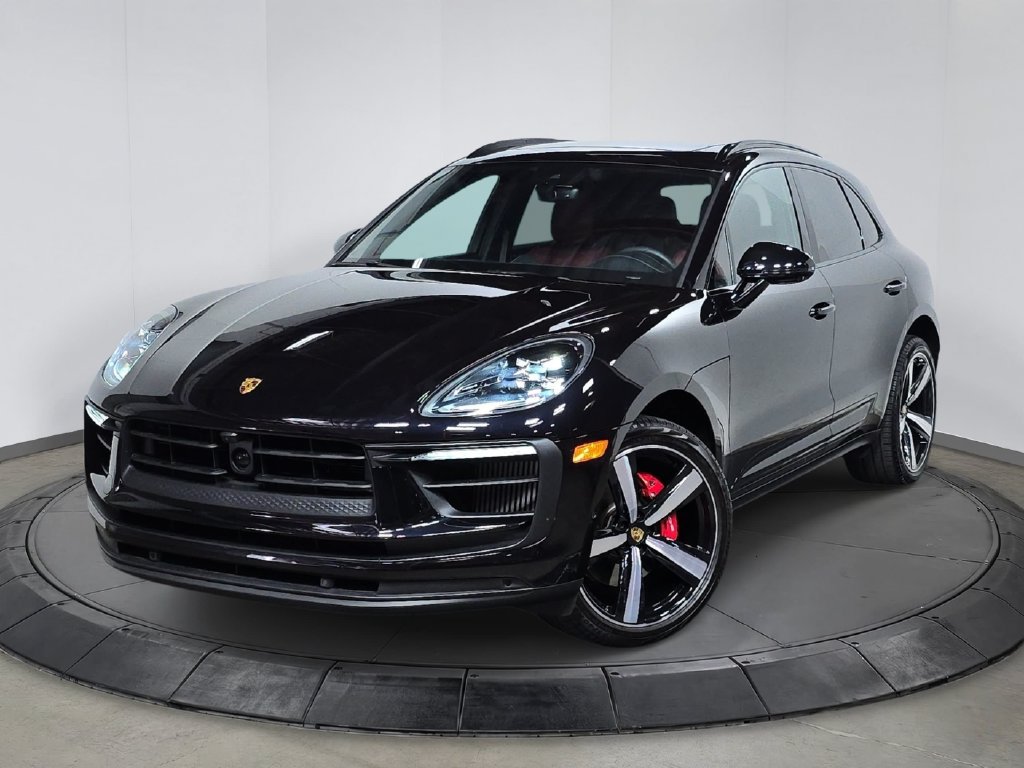 Certified 2026 Porsche Macan S AWD/4WD image 1